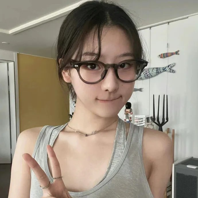 魔镜魔镜变变变